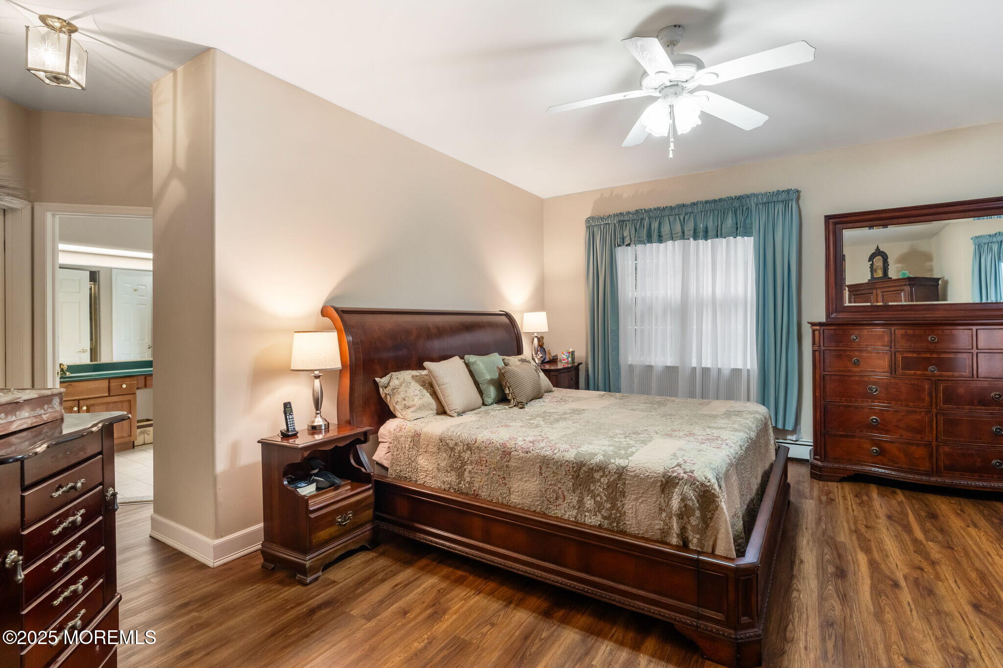 78 Mirage Boulevard