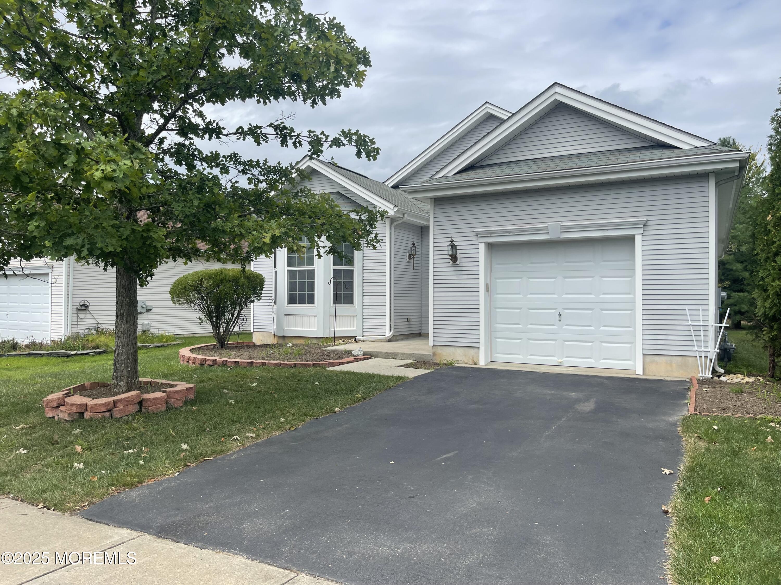 233 Mirage Boulevard