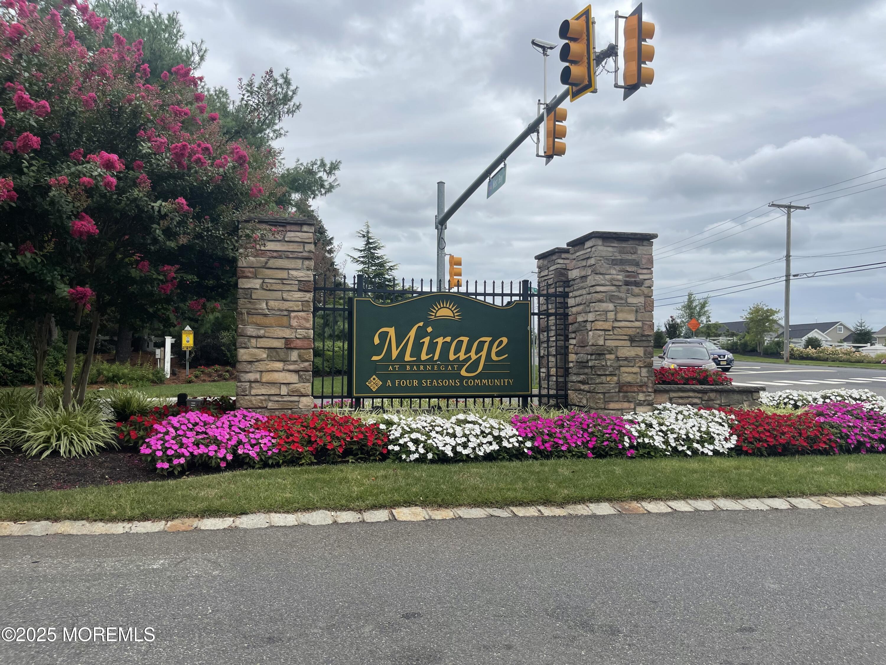 233 Mirage Boulevard