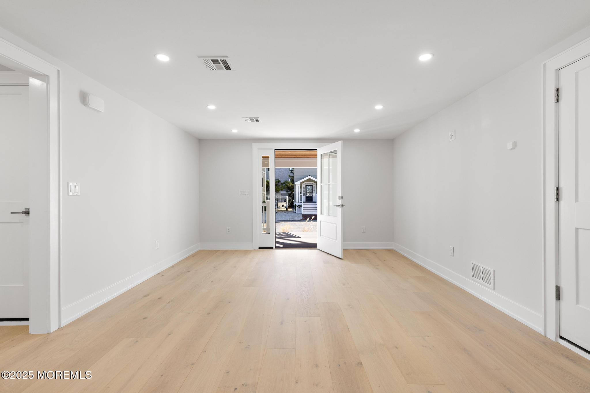 21 Webster Avenue