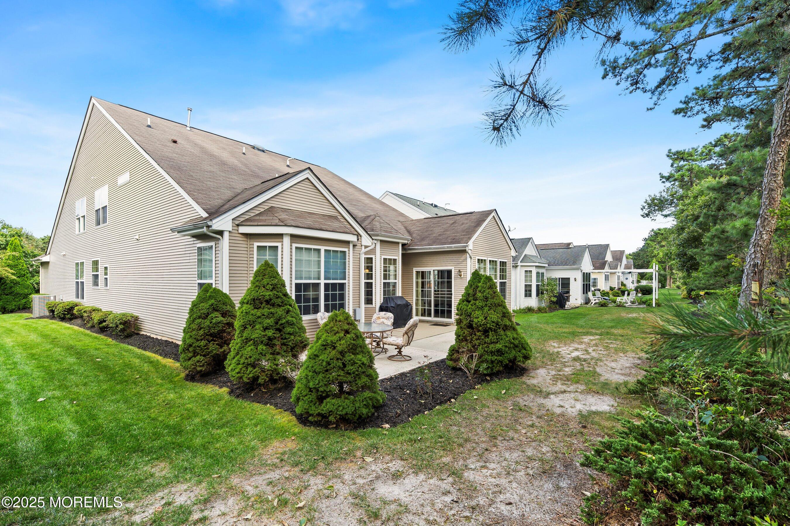 10 Bunker Drive