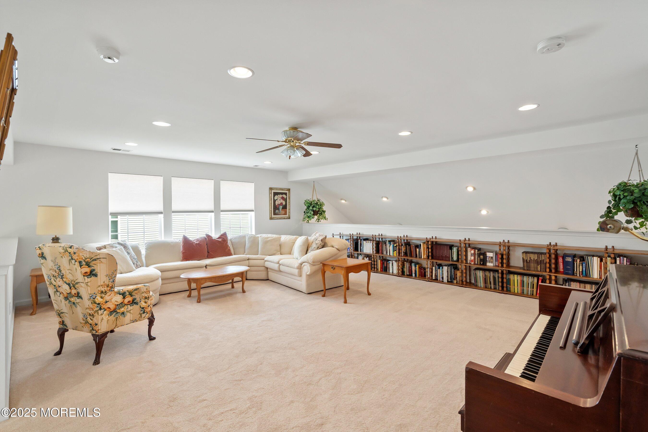 10 Bunker Drive