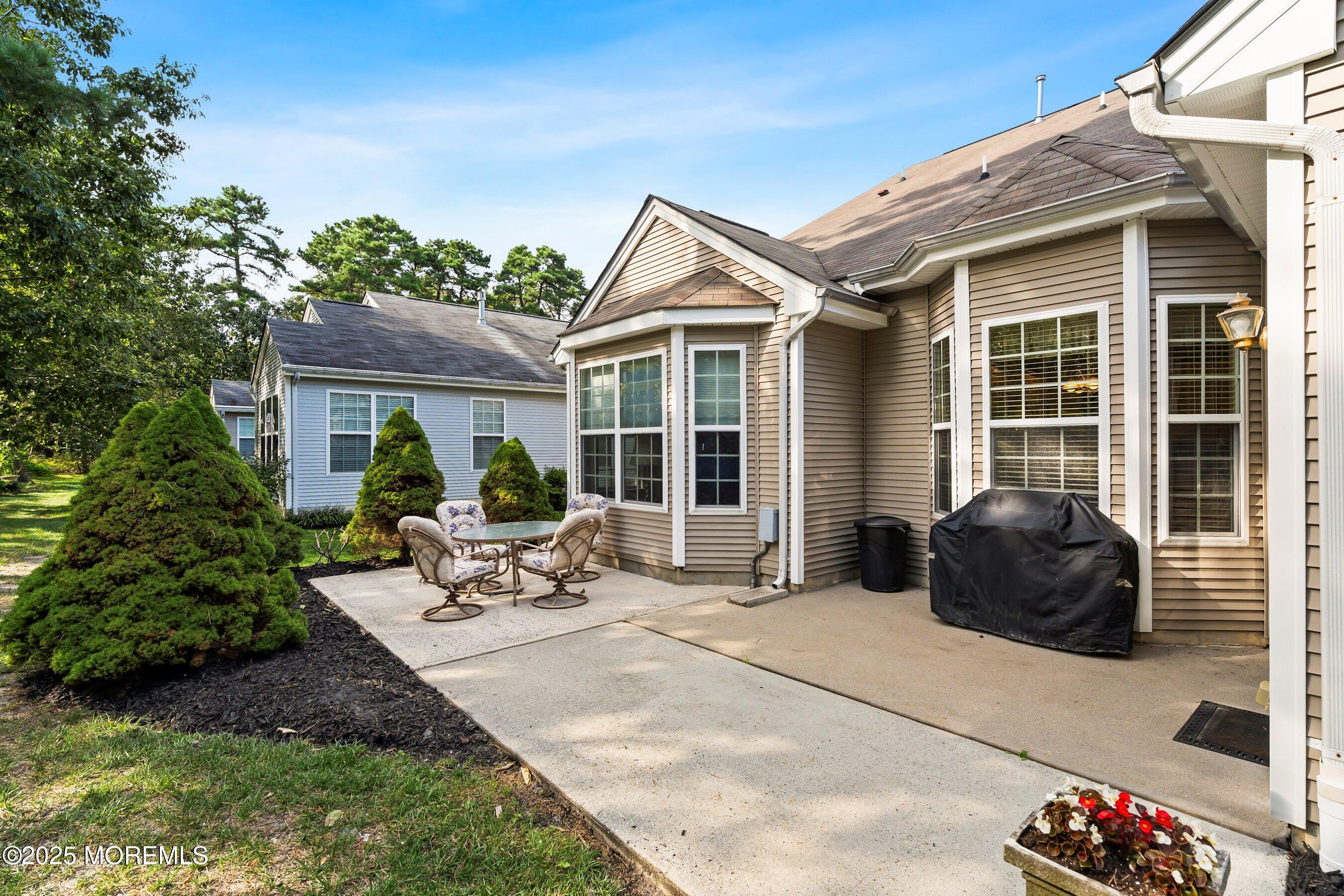 10 Bunker Drive