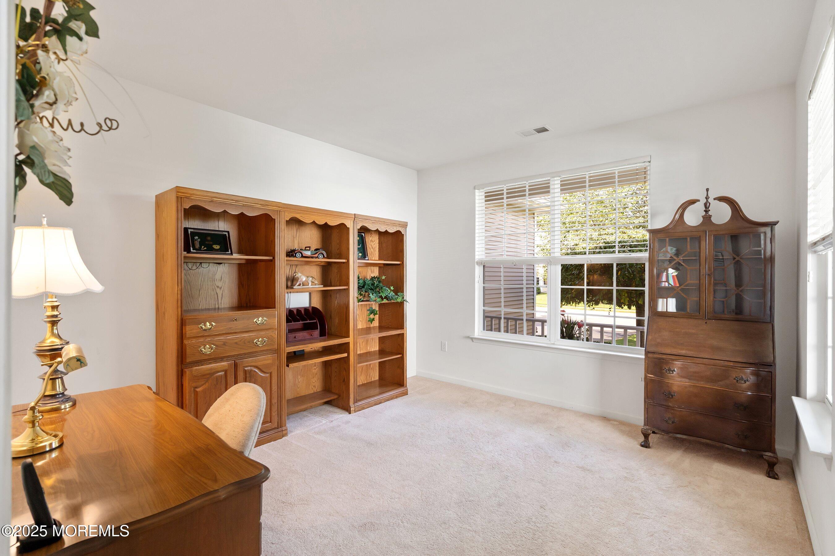 10 Bunker Drive