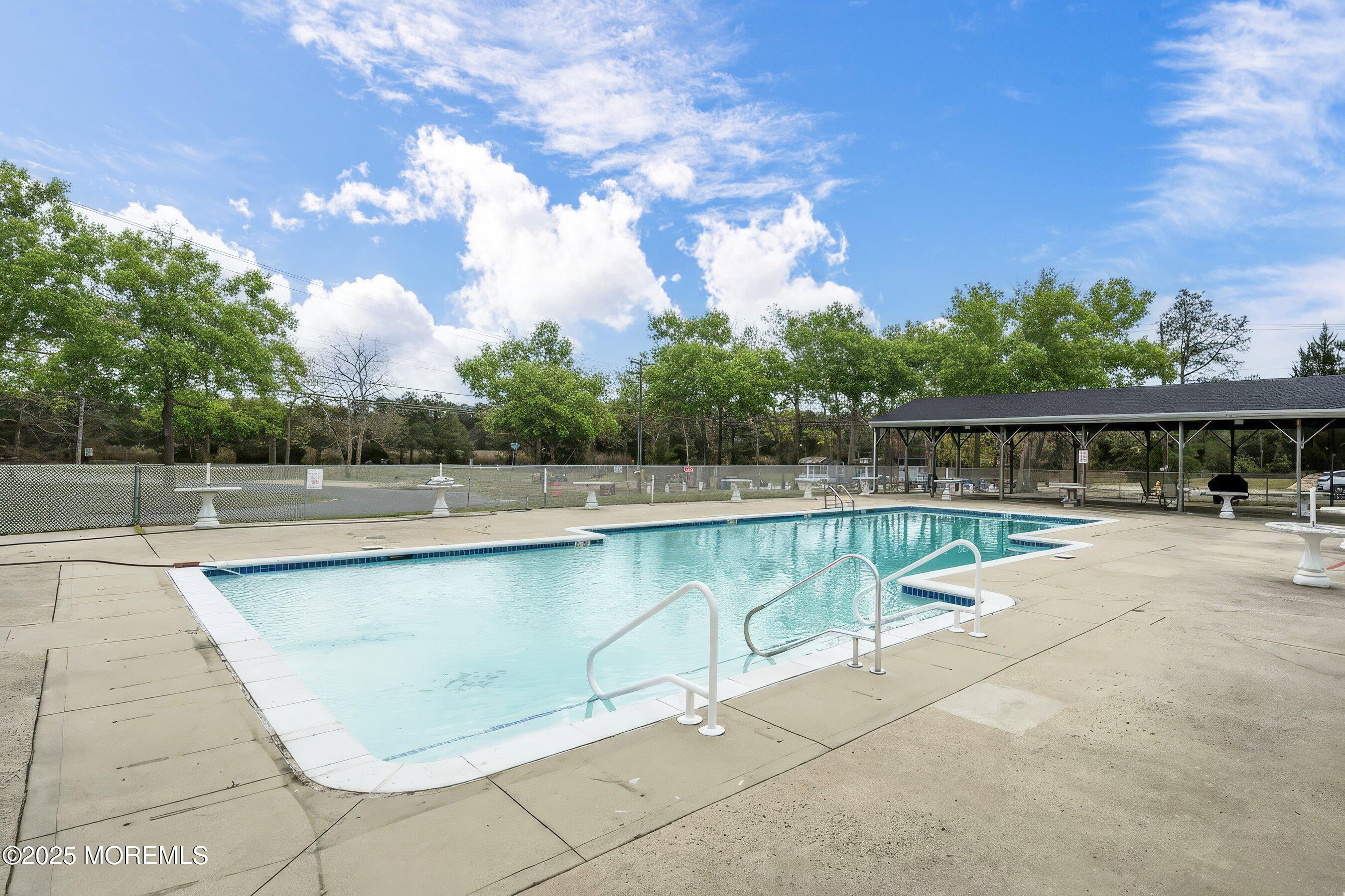 10 Magnolia Road 19