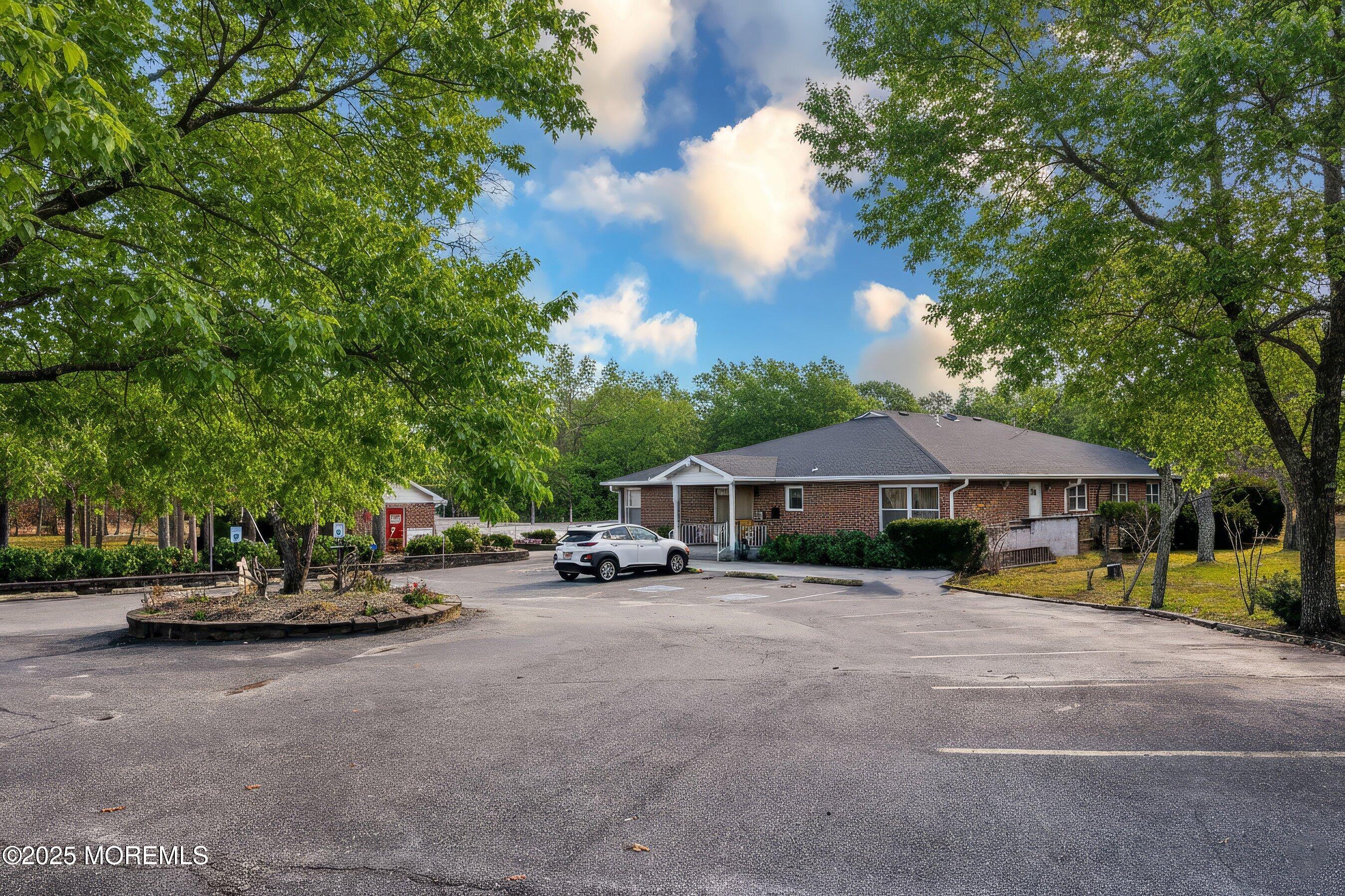 10 Magnolia Road 19