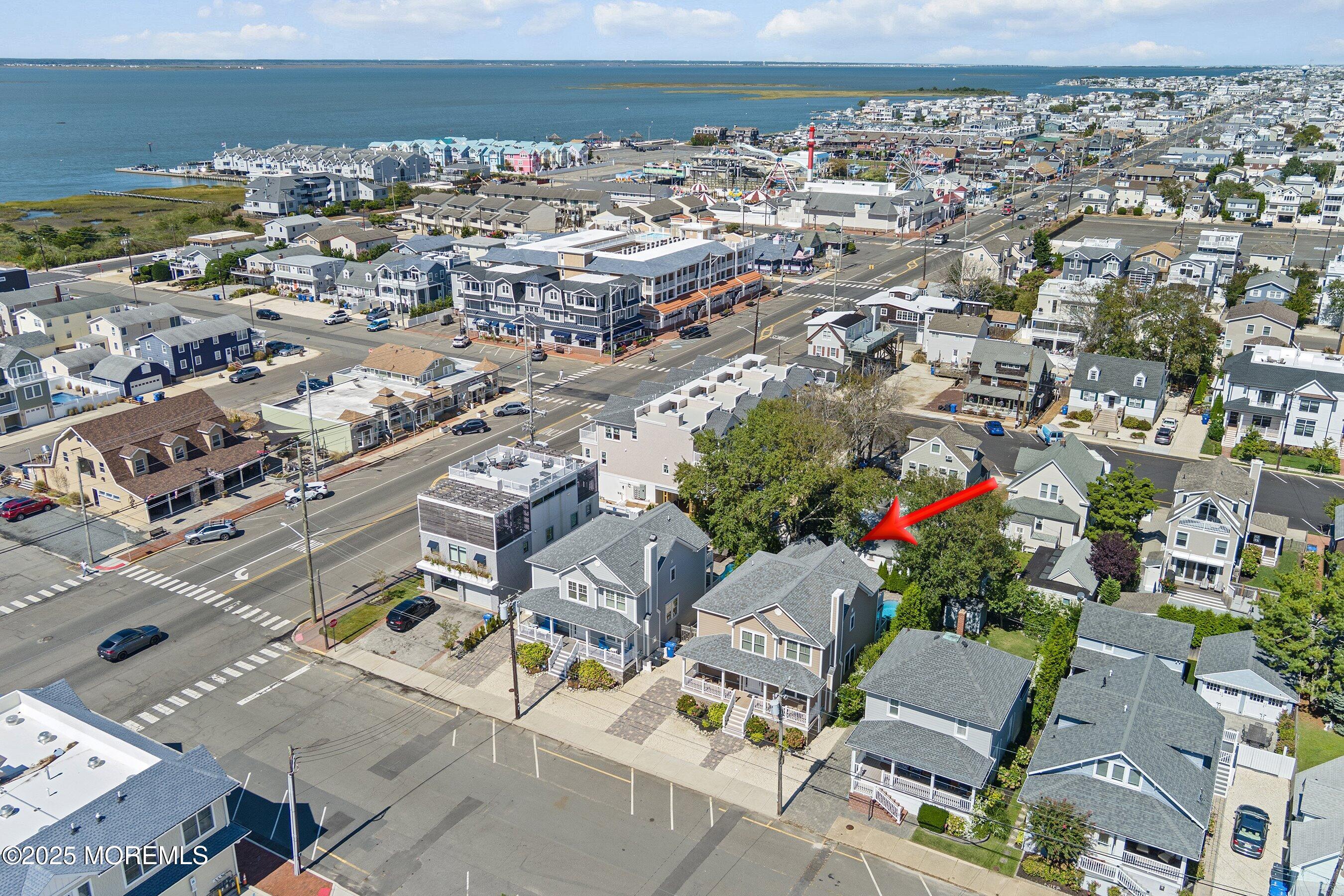 225 4th Street