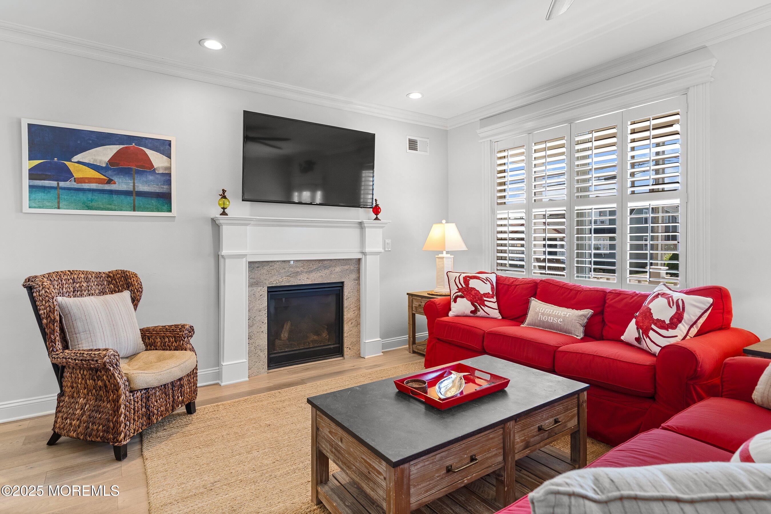 225 4th Street