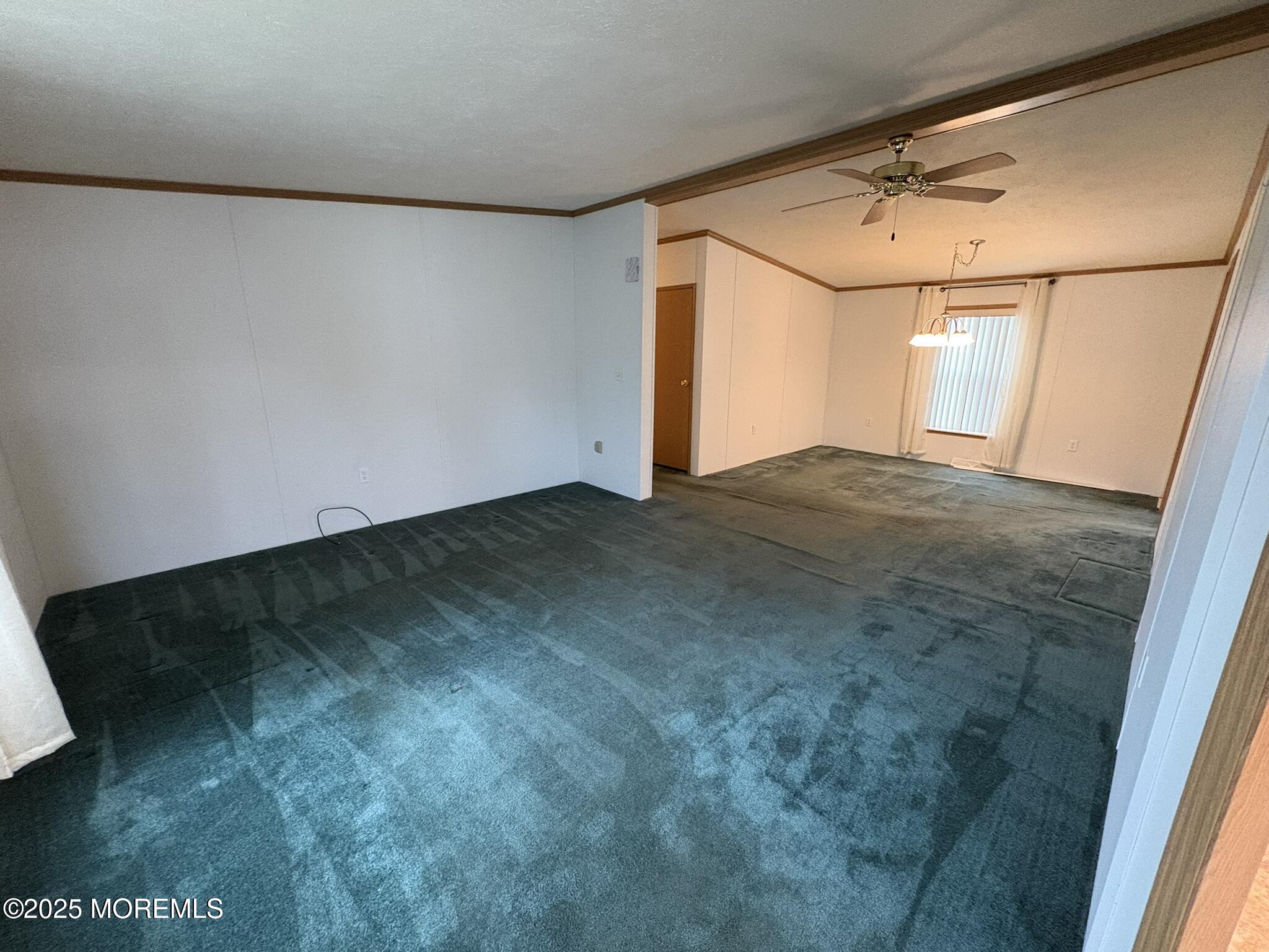 1018 Fernwood Way