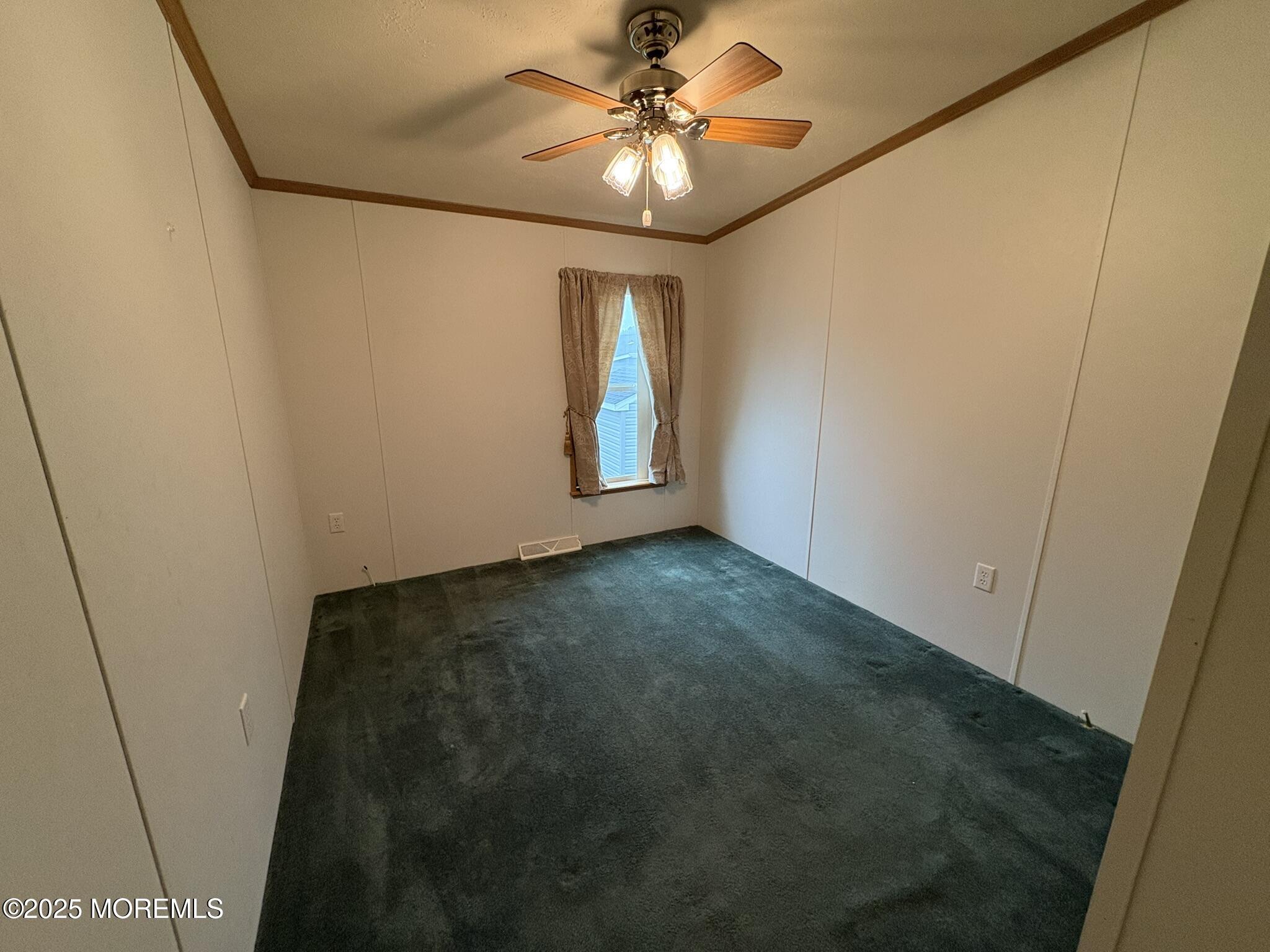 1018 Fernwood Way