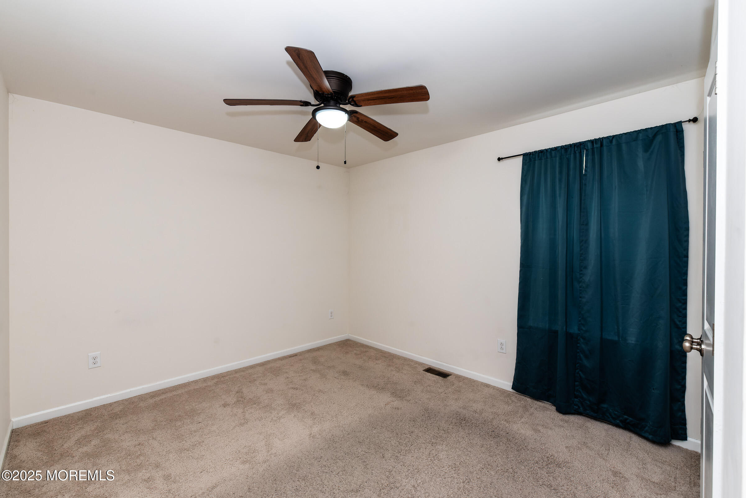 22 Nautilus Drive