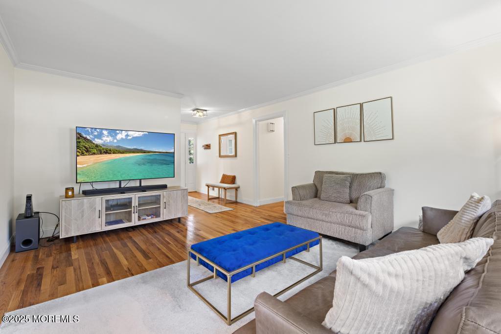 64 Woodcrest Drive