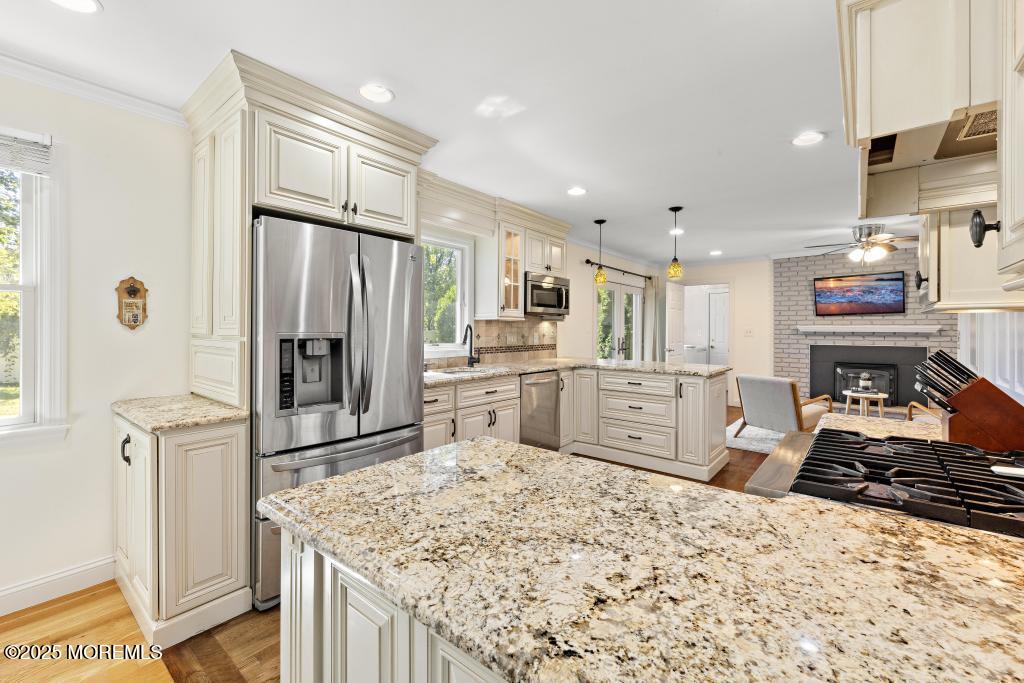 64 Woodcrest Drive