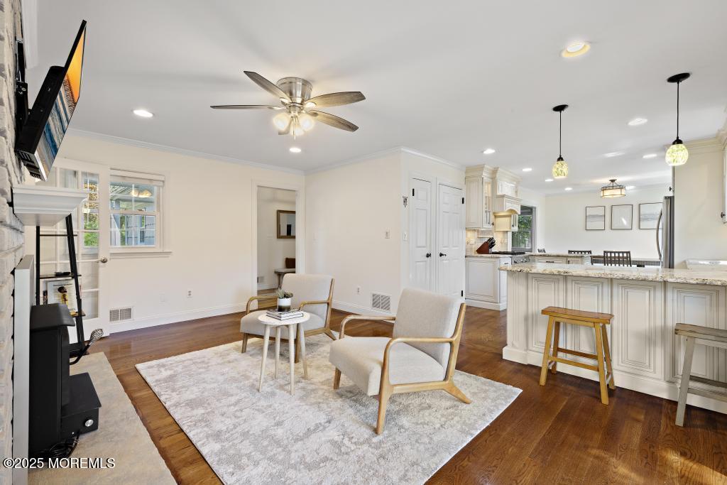 64 Woodcrest Drive