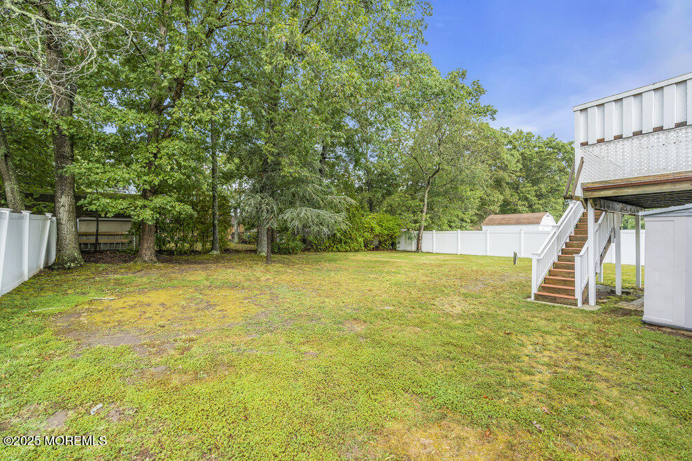 32 Pine Tree Drive