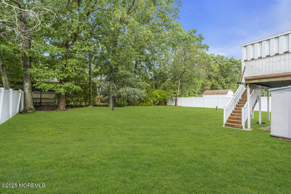 32 Pine Tree Drive