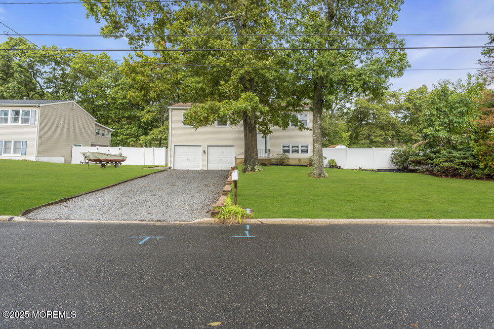 32 Pine Tree Drive