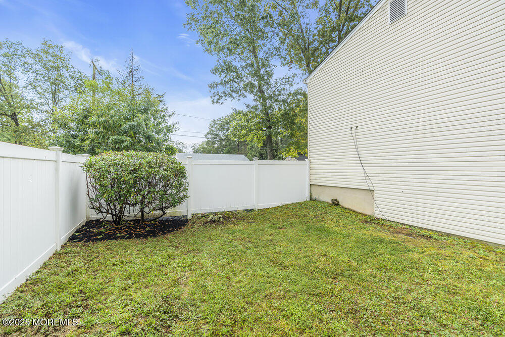 32 Pine Tree Drive