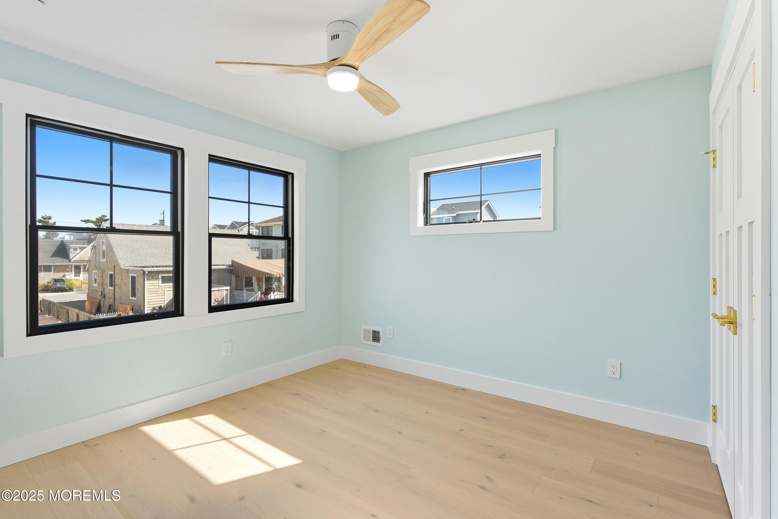 7 E 77th Street