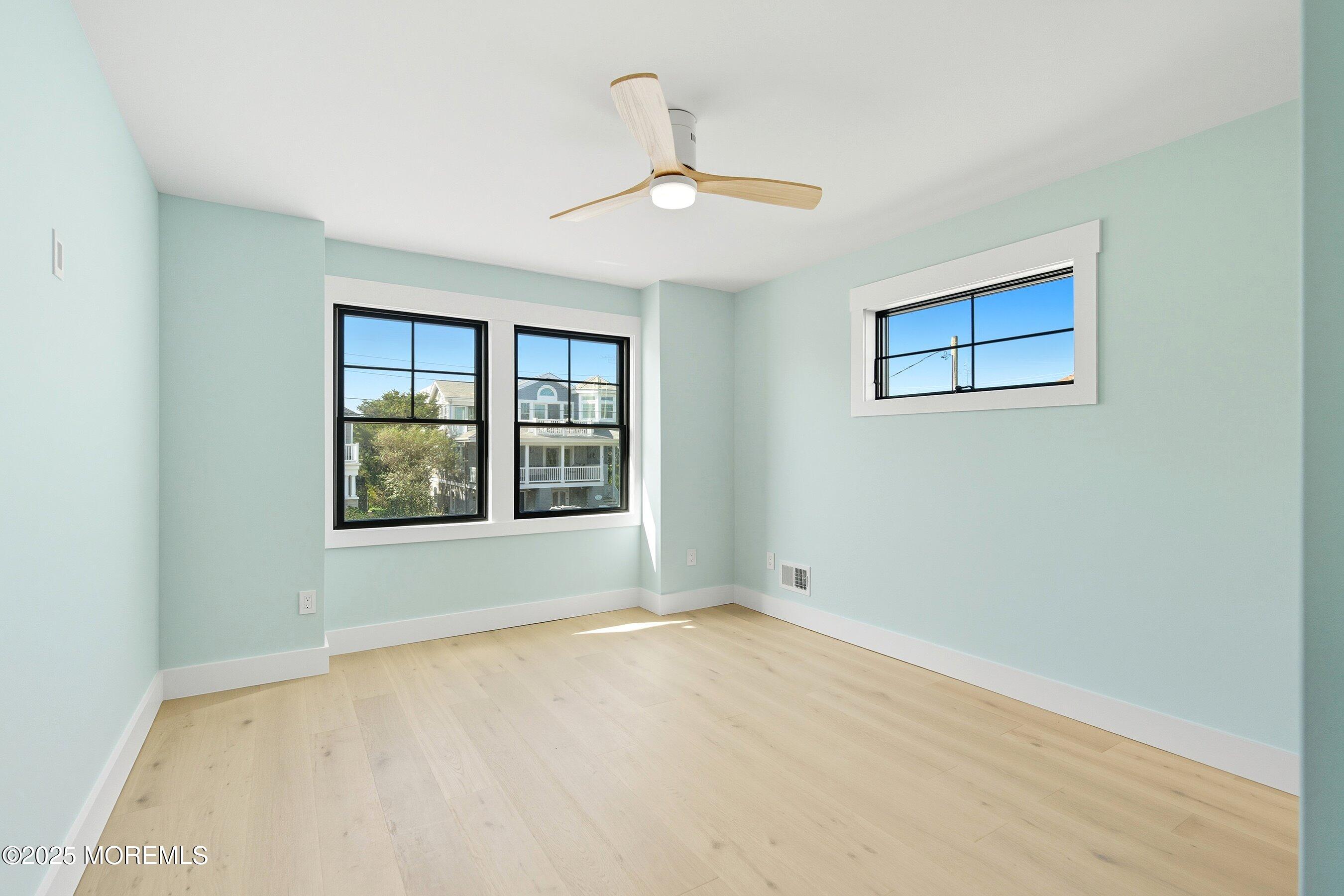7 E 77th Street