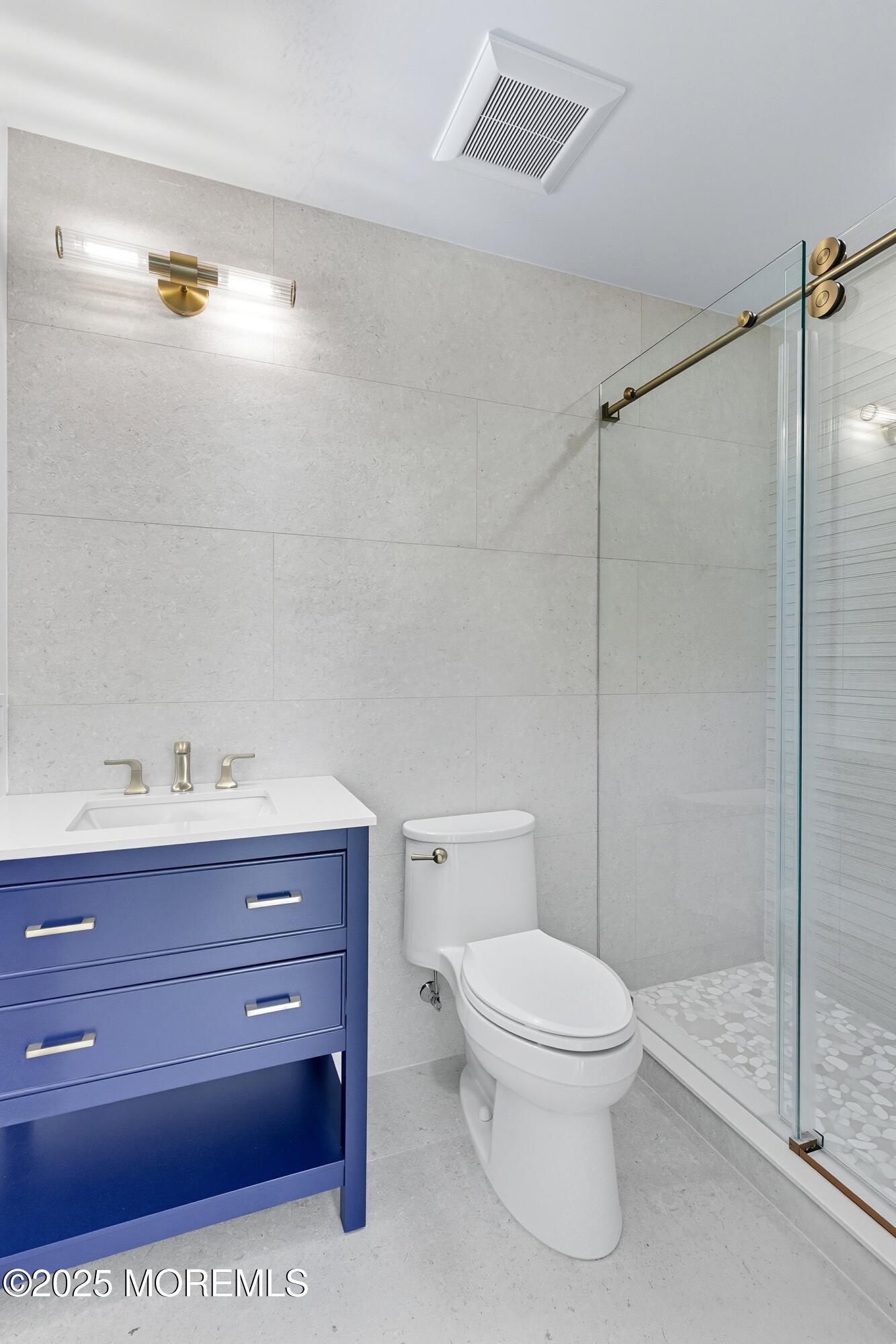 7 E 77th Street