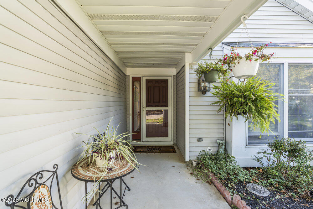 1668 Wisteria Court