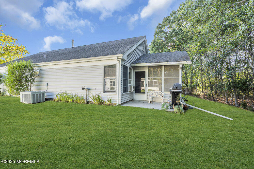 1668 Wisteria Court