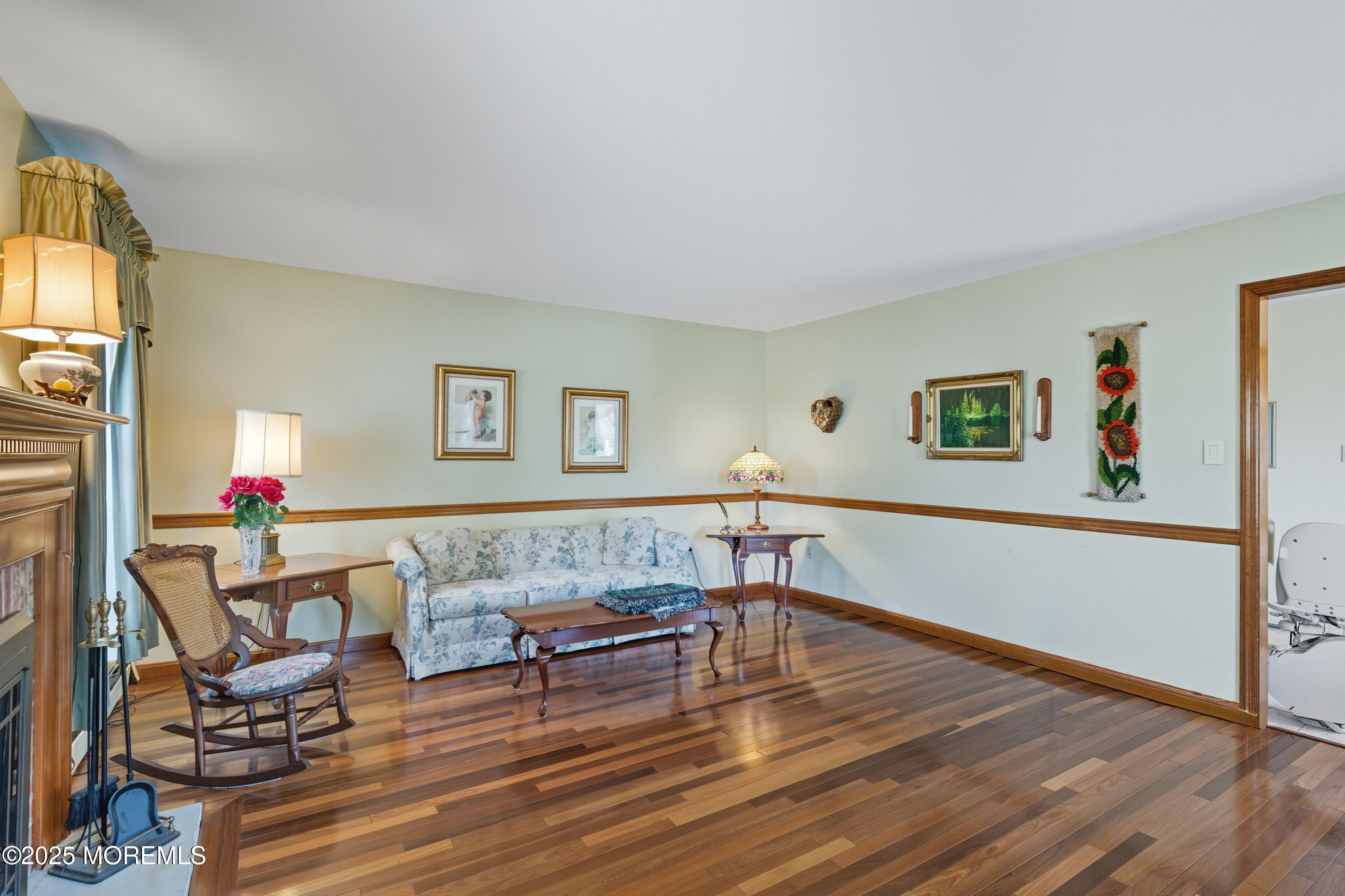 118 N Lakeshore Drive