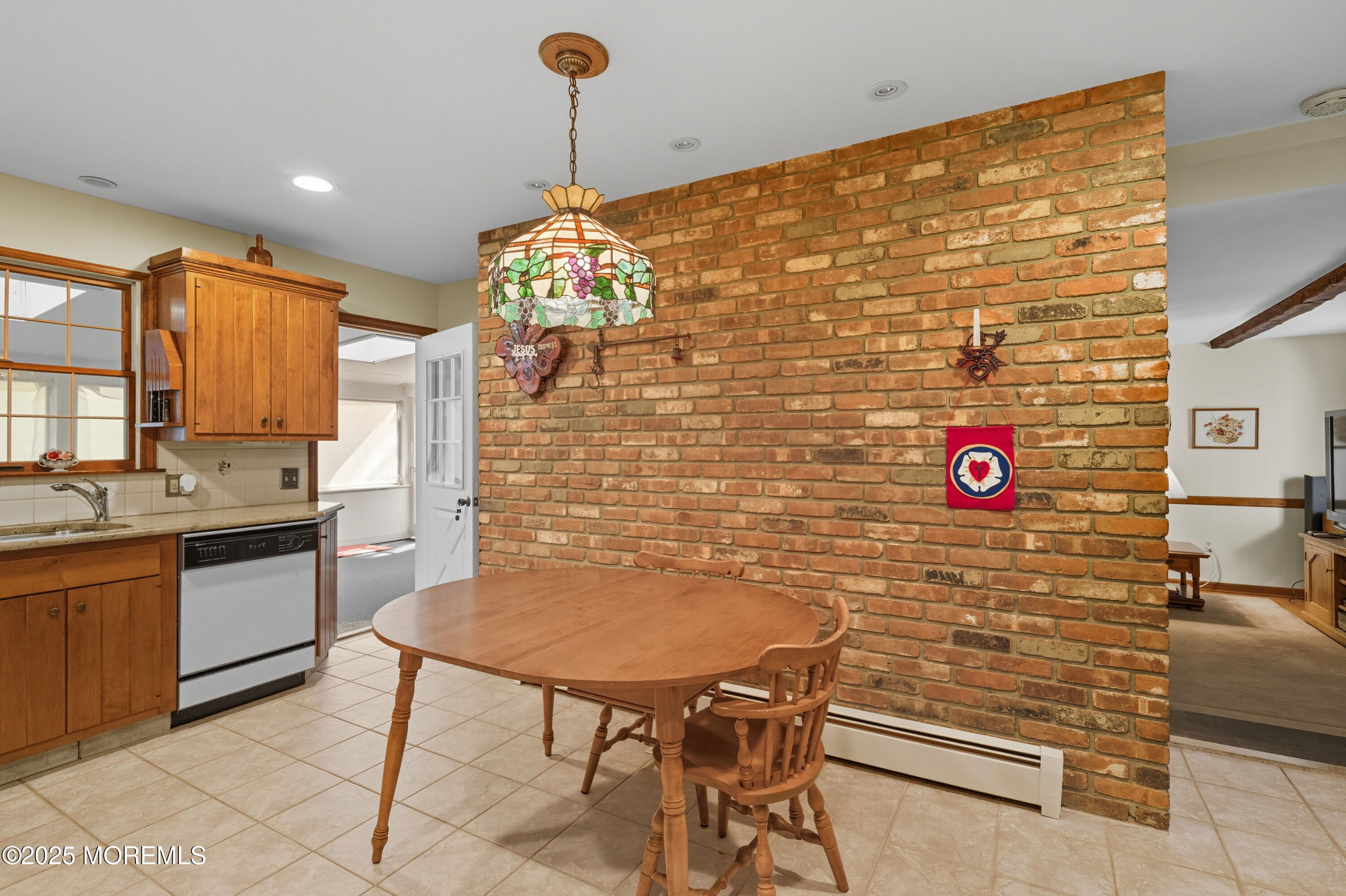 118 N Lakeshore Drive