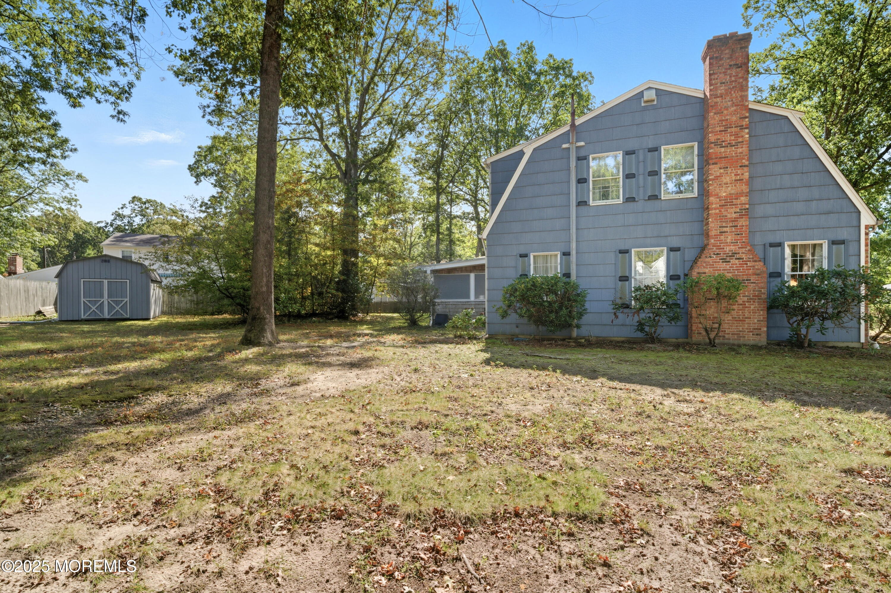 118 N Lakeshore Drive