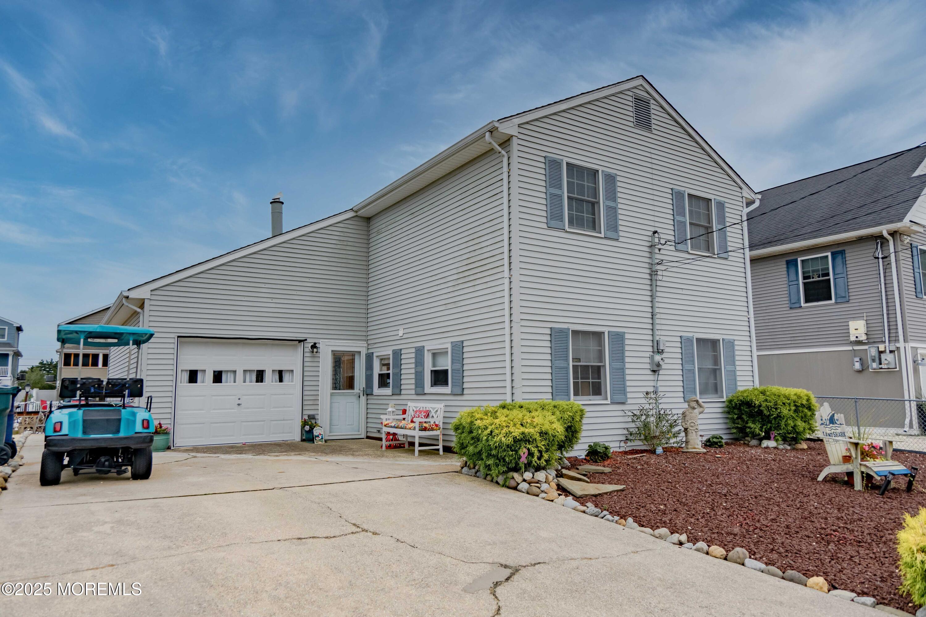 17 S Ensign Drive