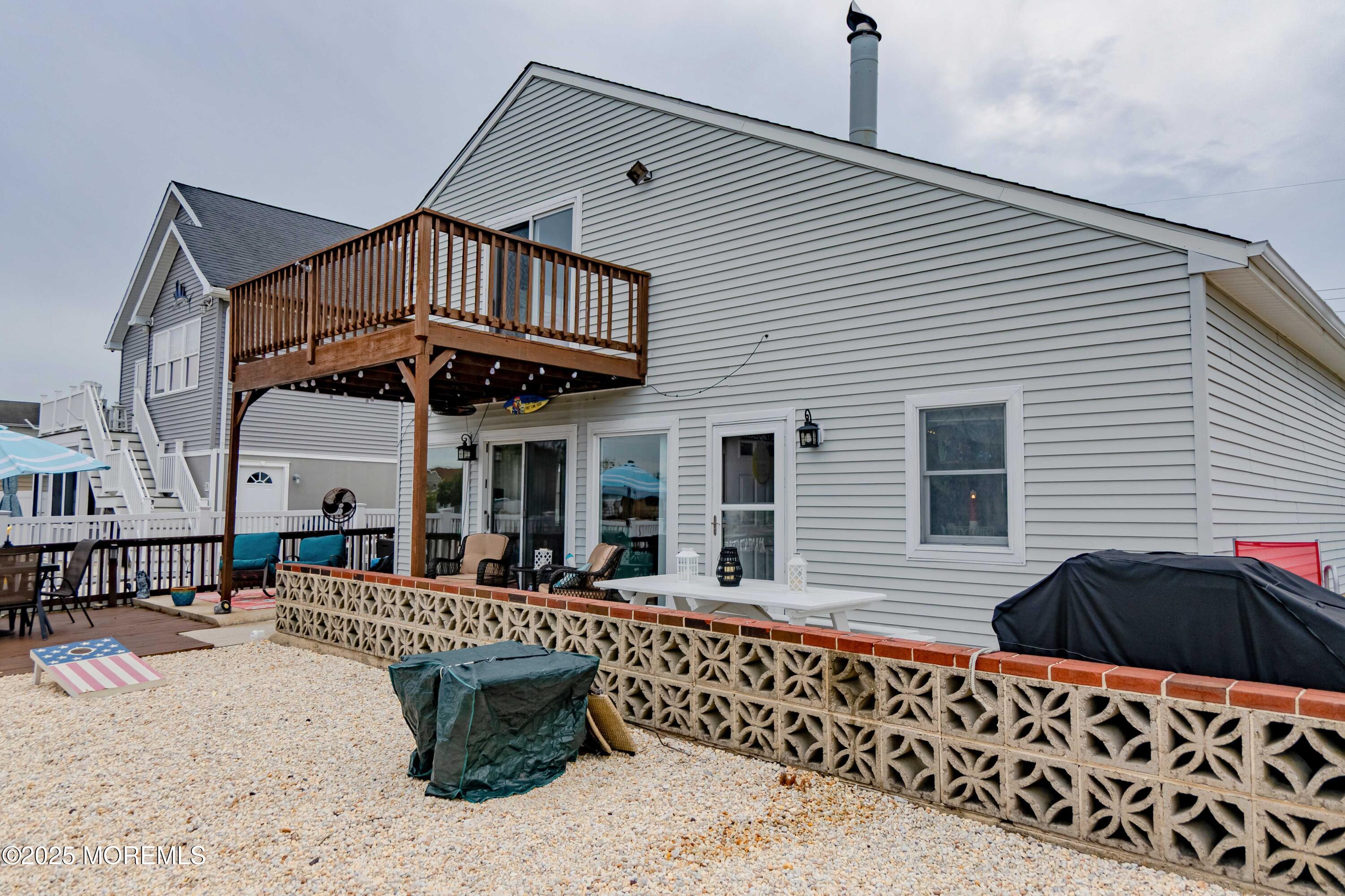 17 S Ensign Drive