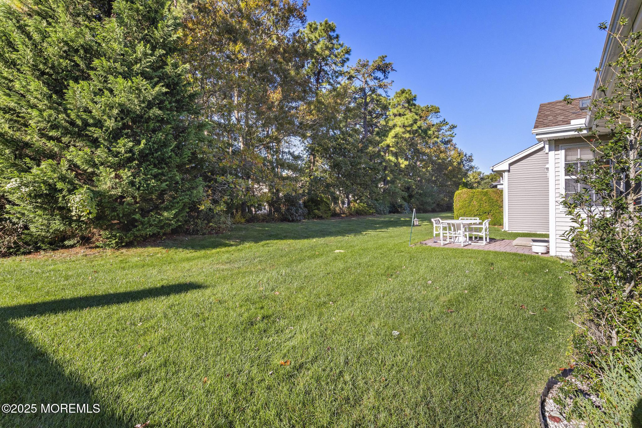 3 Lakeland Drive