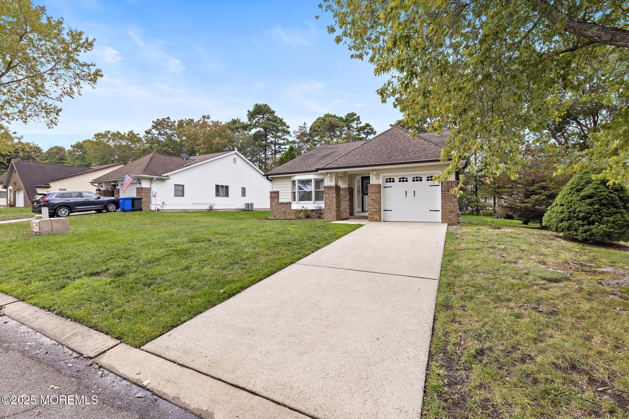 102 Ash Road