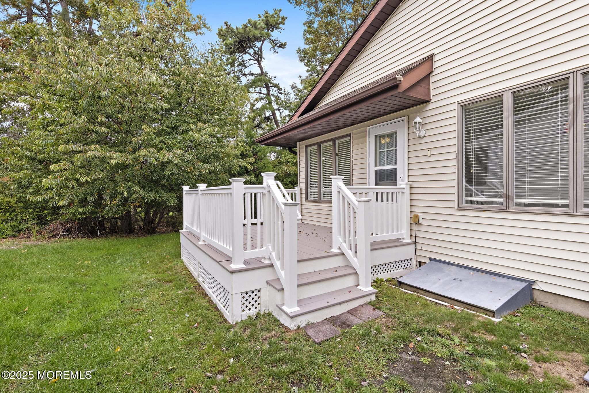 102 Ash Road