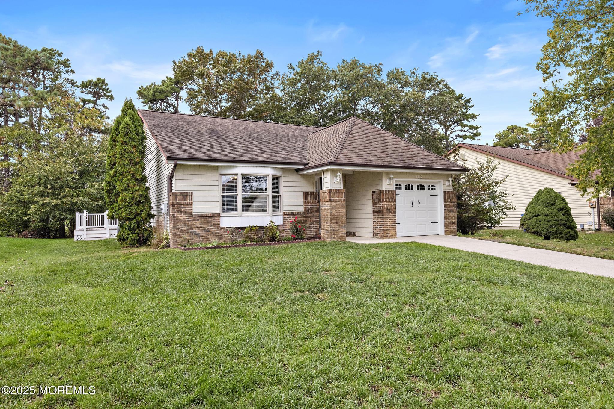 102 Ash Road