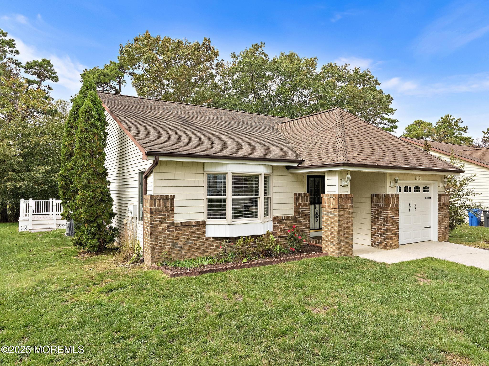 102 Ash Road