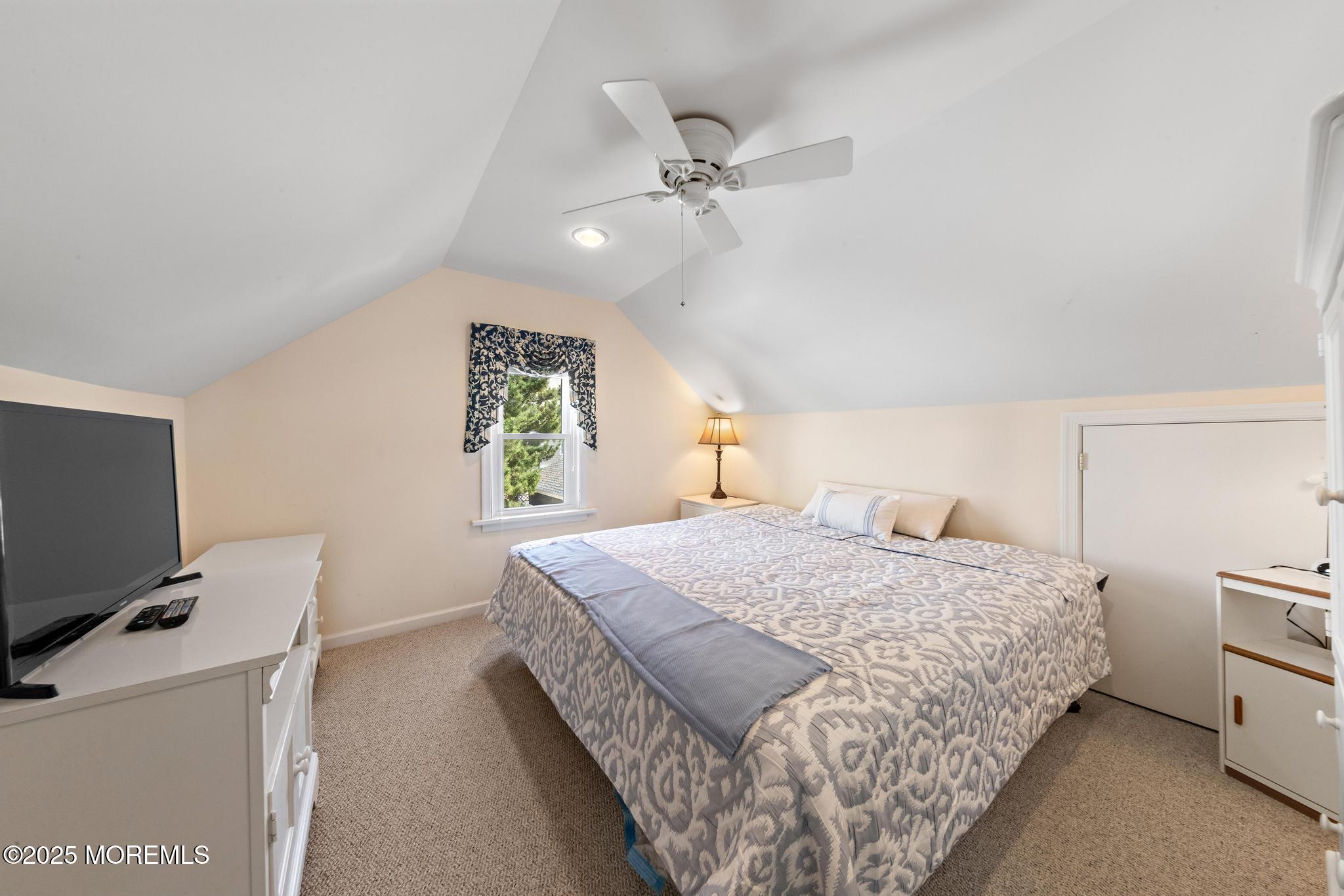 109 E 14th Street