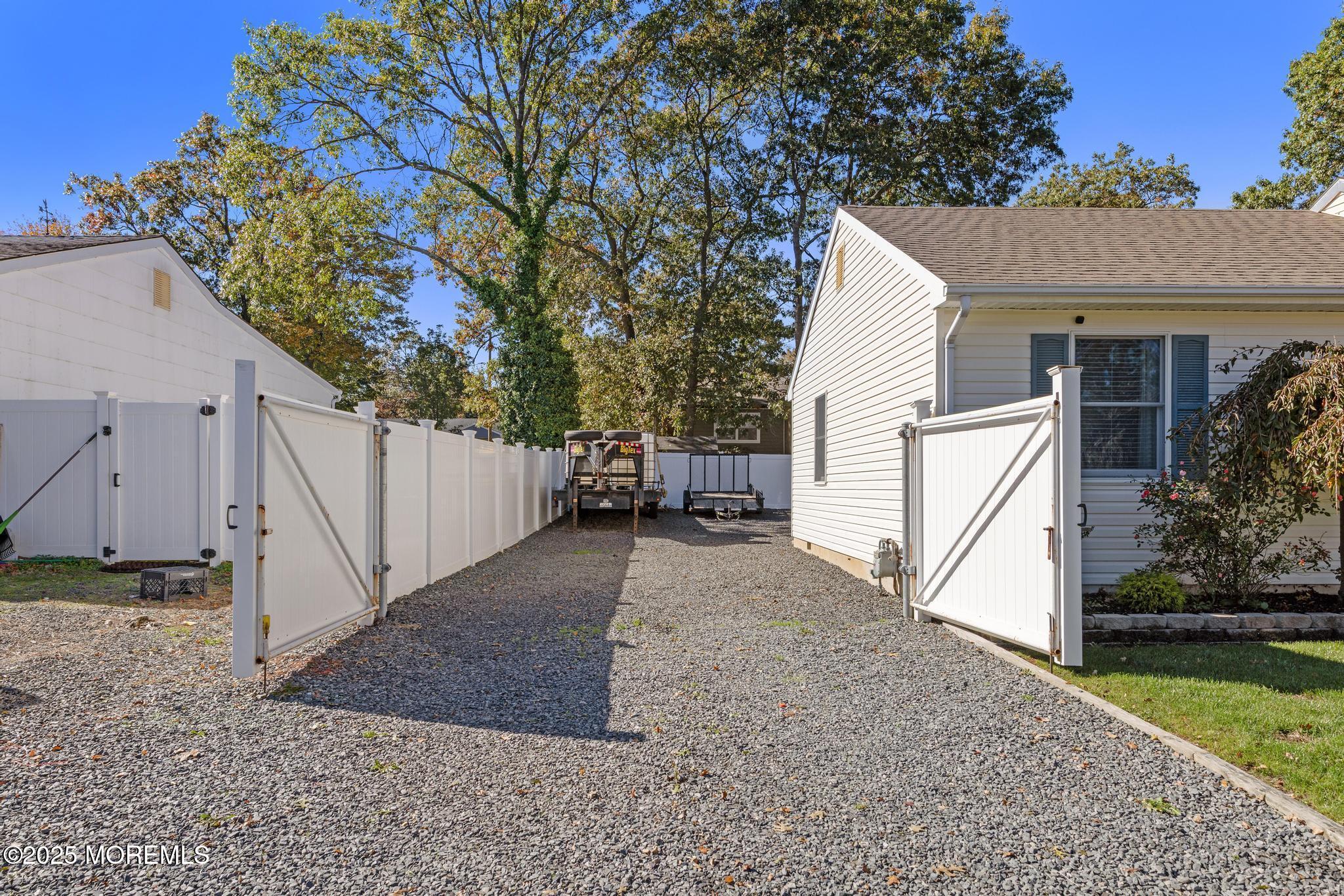 1991 Glen Oak Drive
