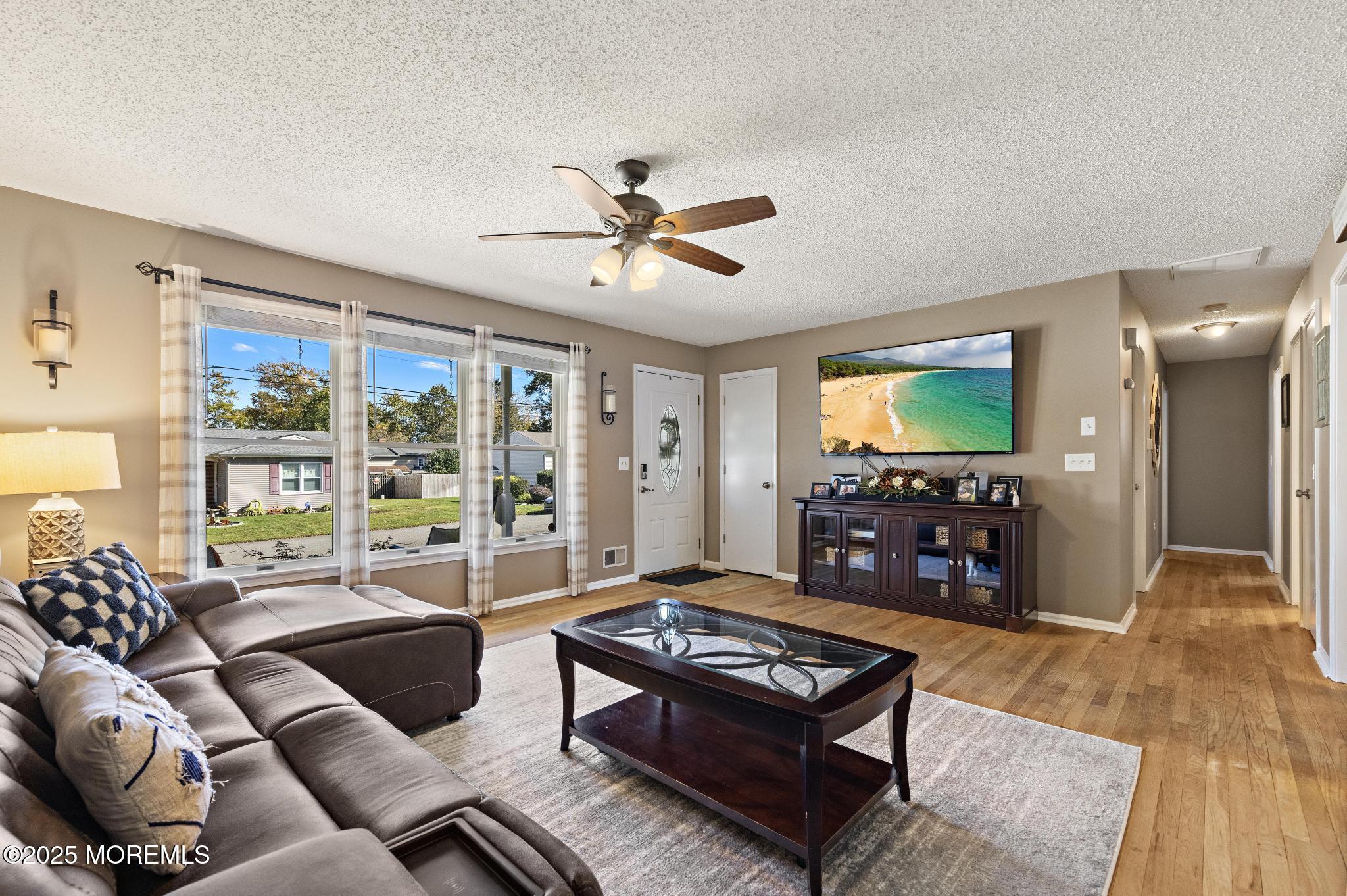 1991 Glen Oak Drive