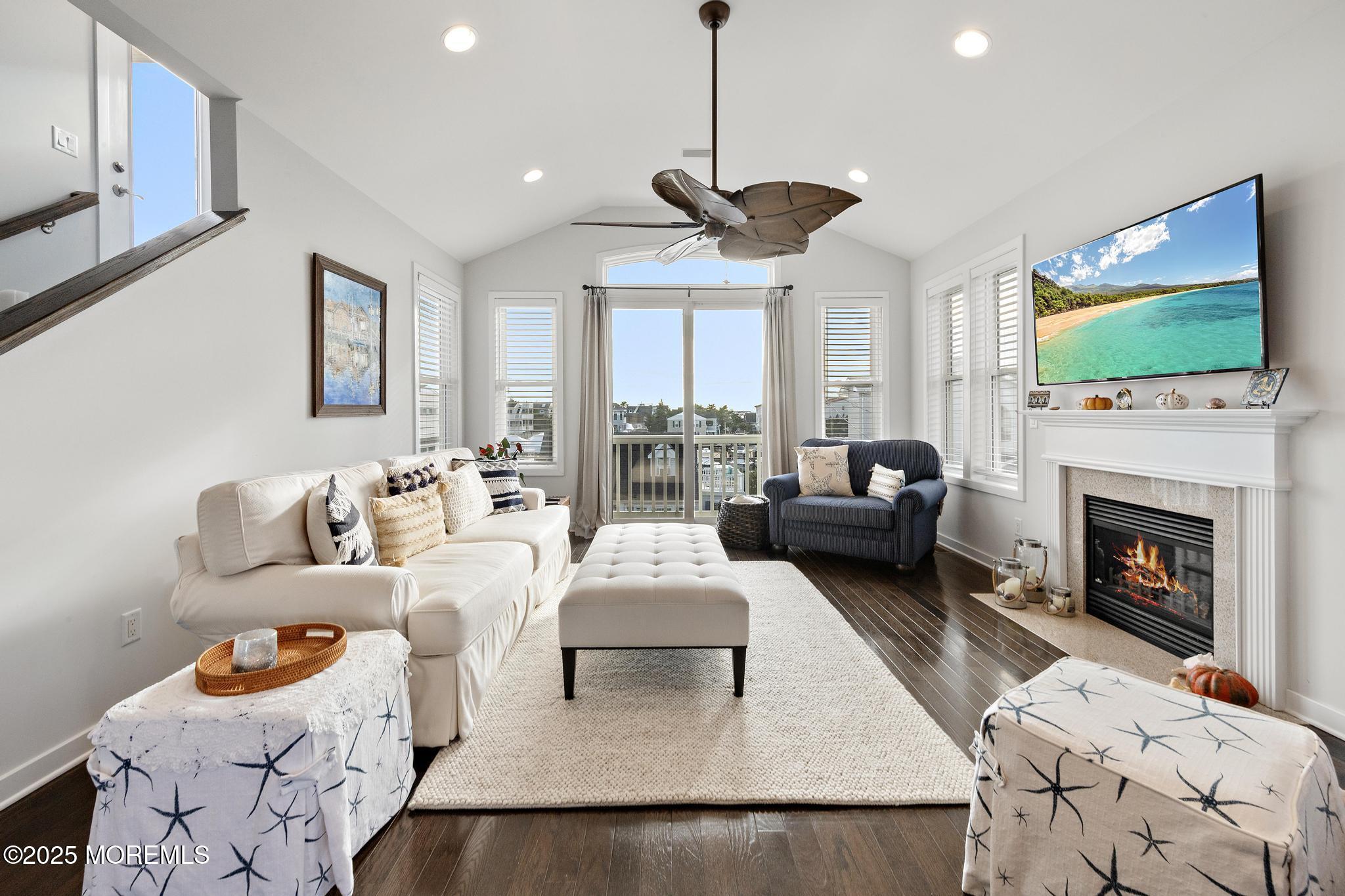27 W South 33rd Street