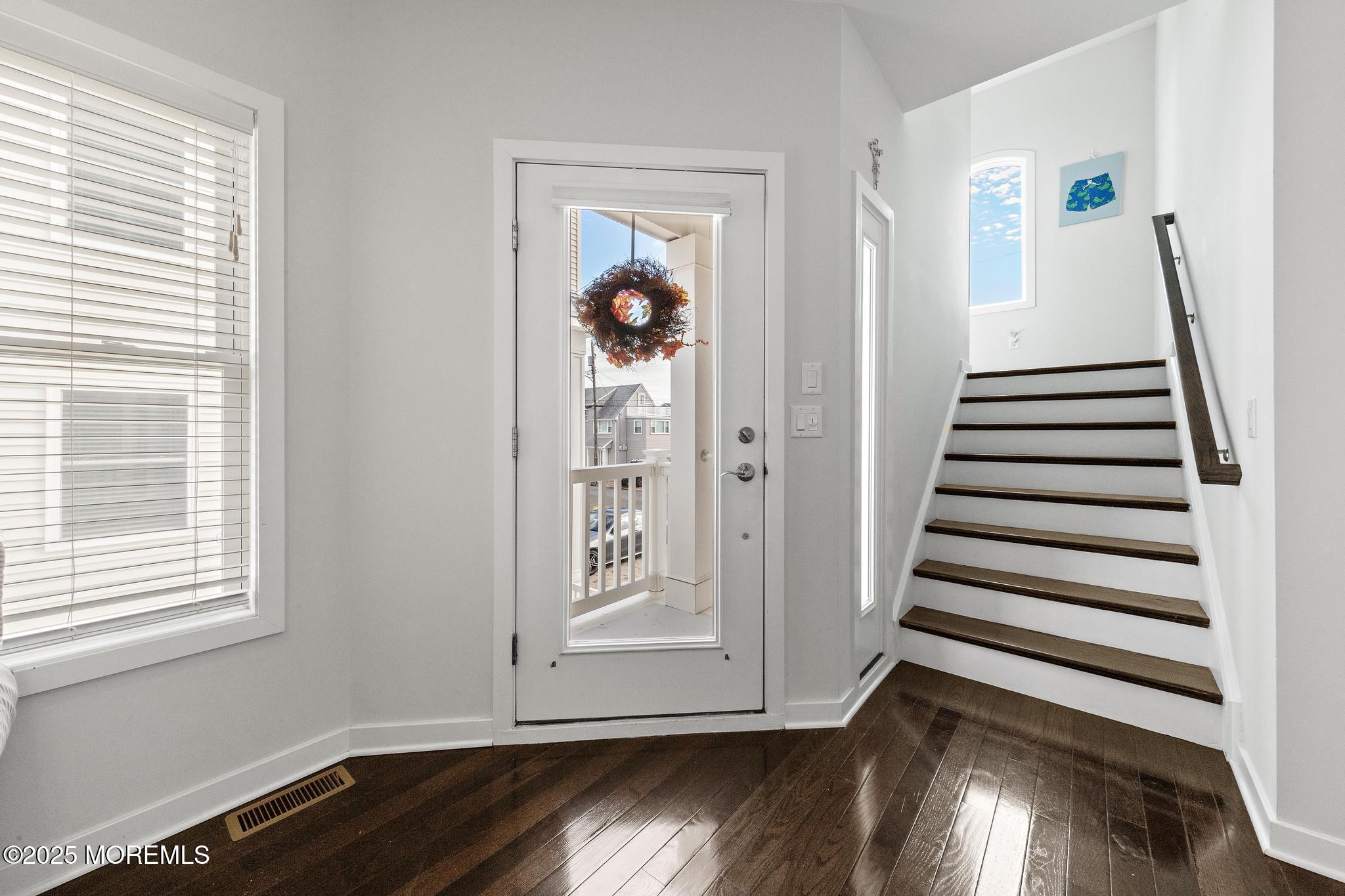 27 W South 33rd Street