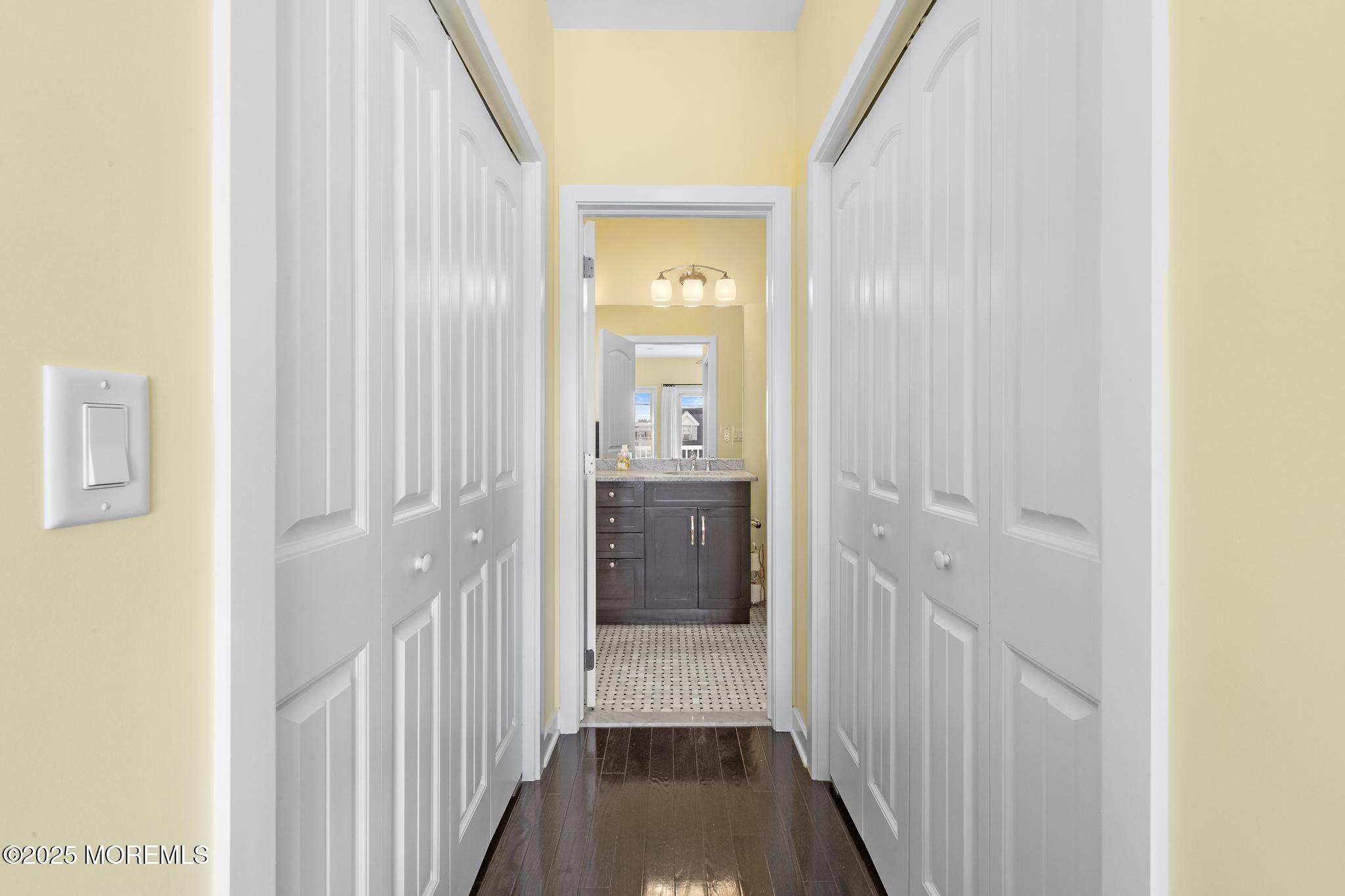 27 W South 33rd Street