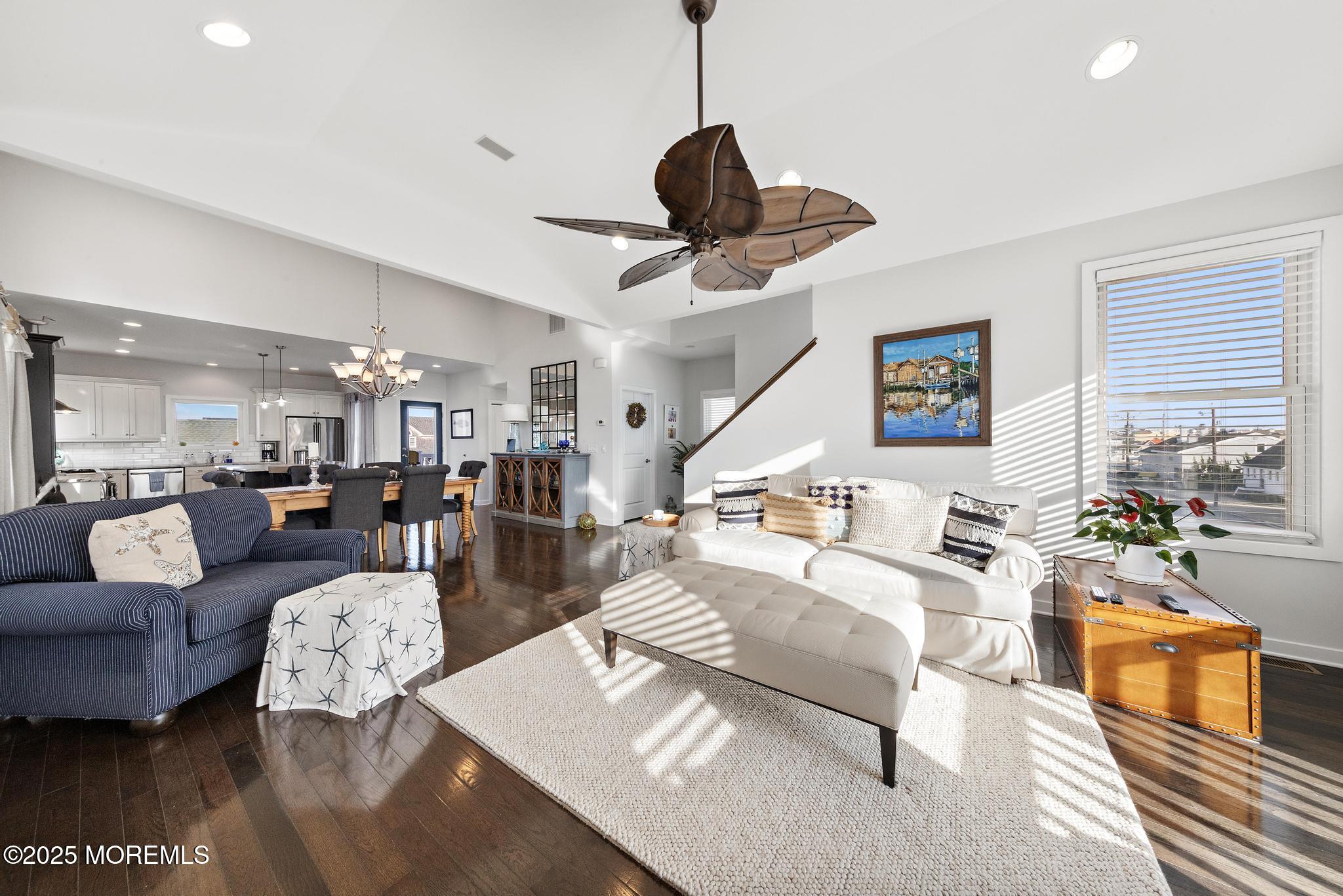 27 W South 33rd Street