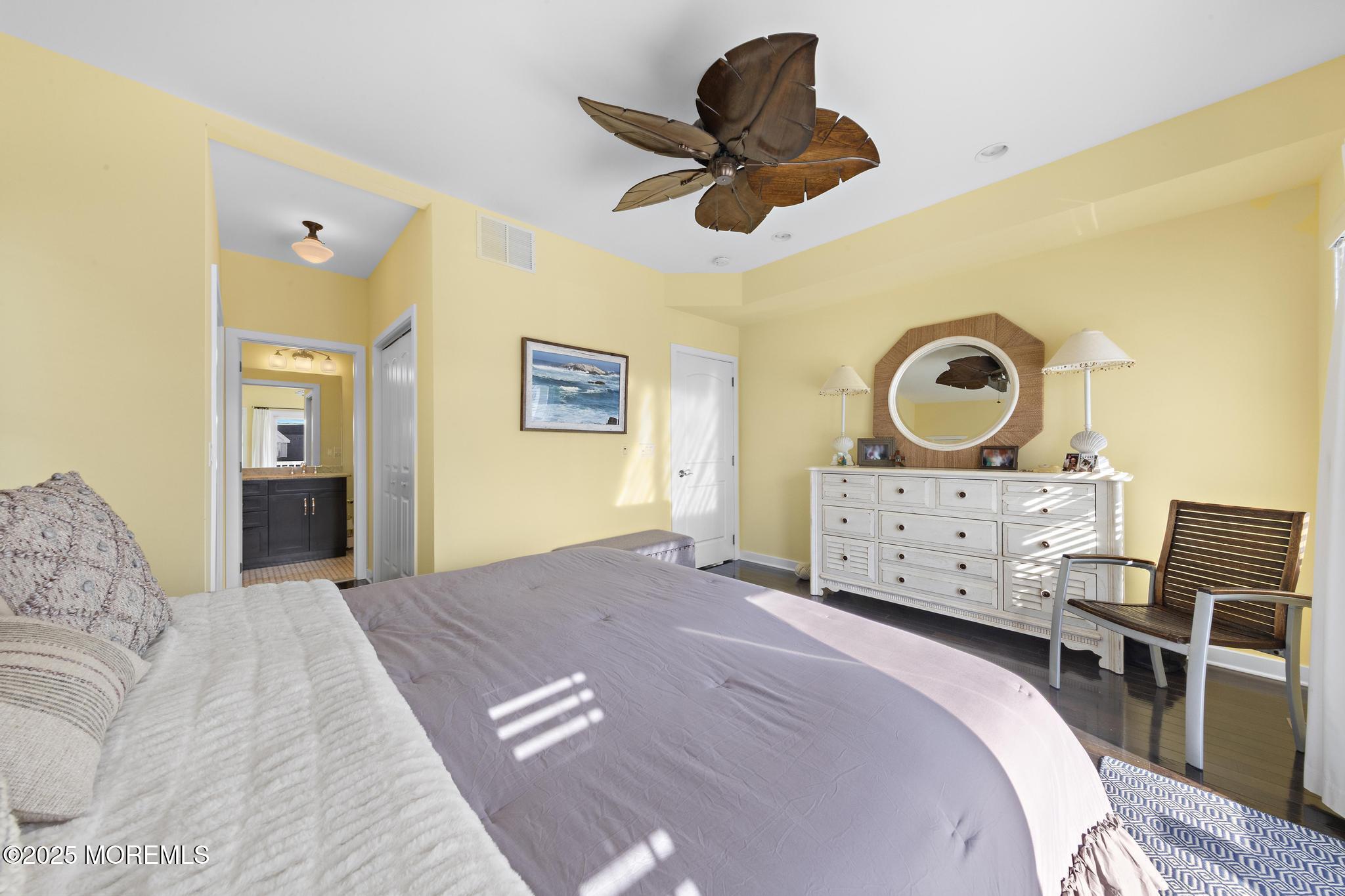 27 W South 33rd Street