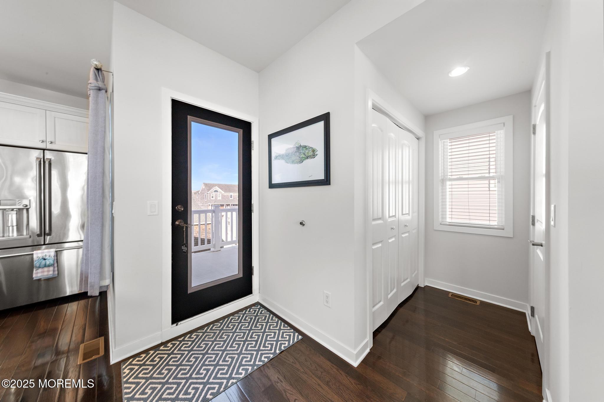 27 W South 33rd Street