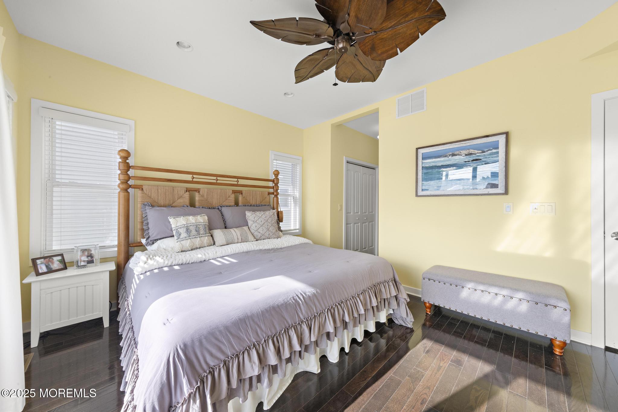 27 W South 33rd Street