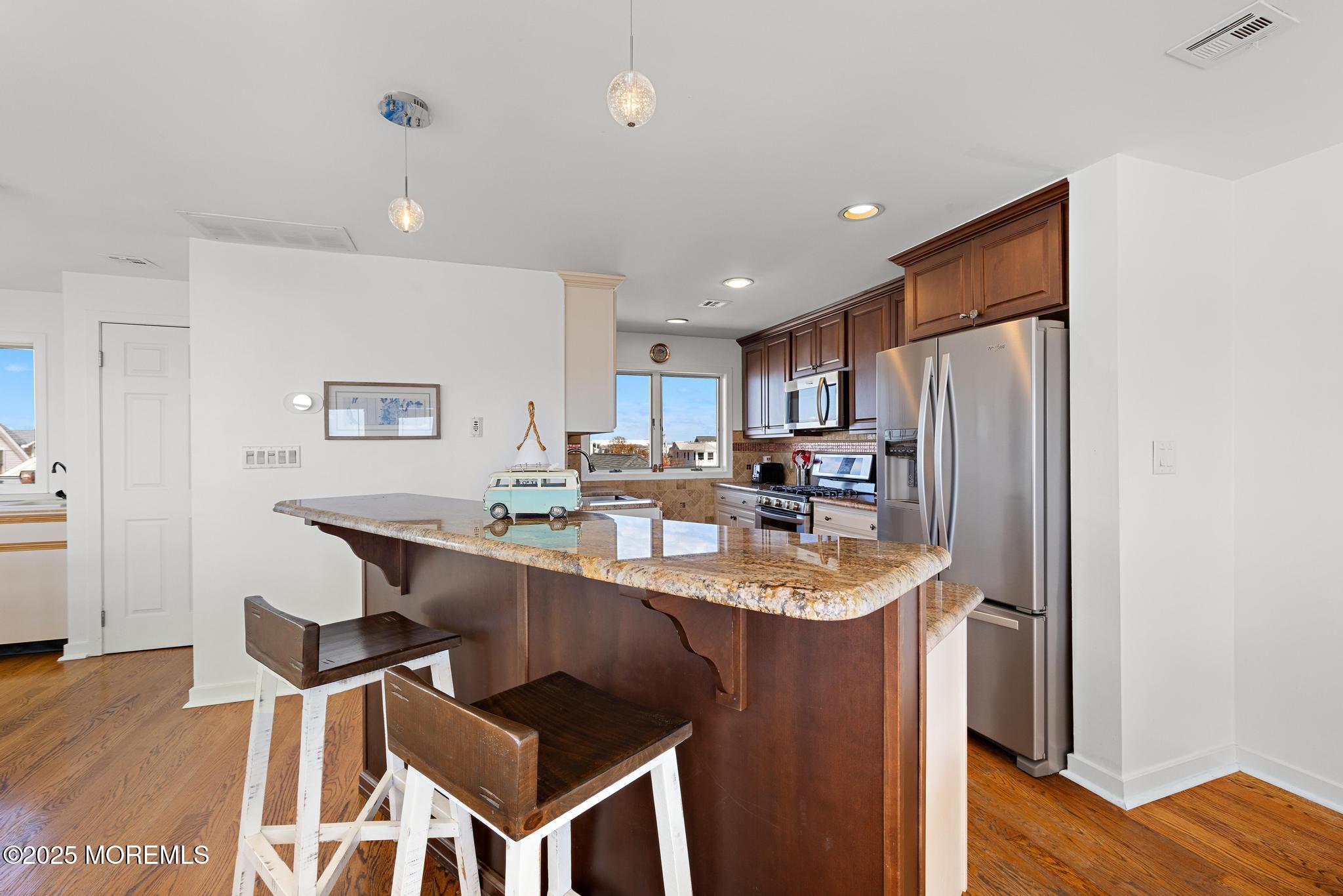 531 Engleside Avenue 5