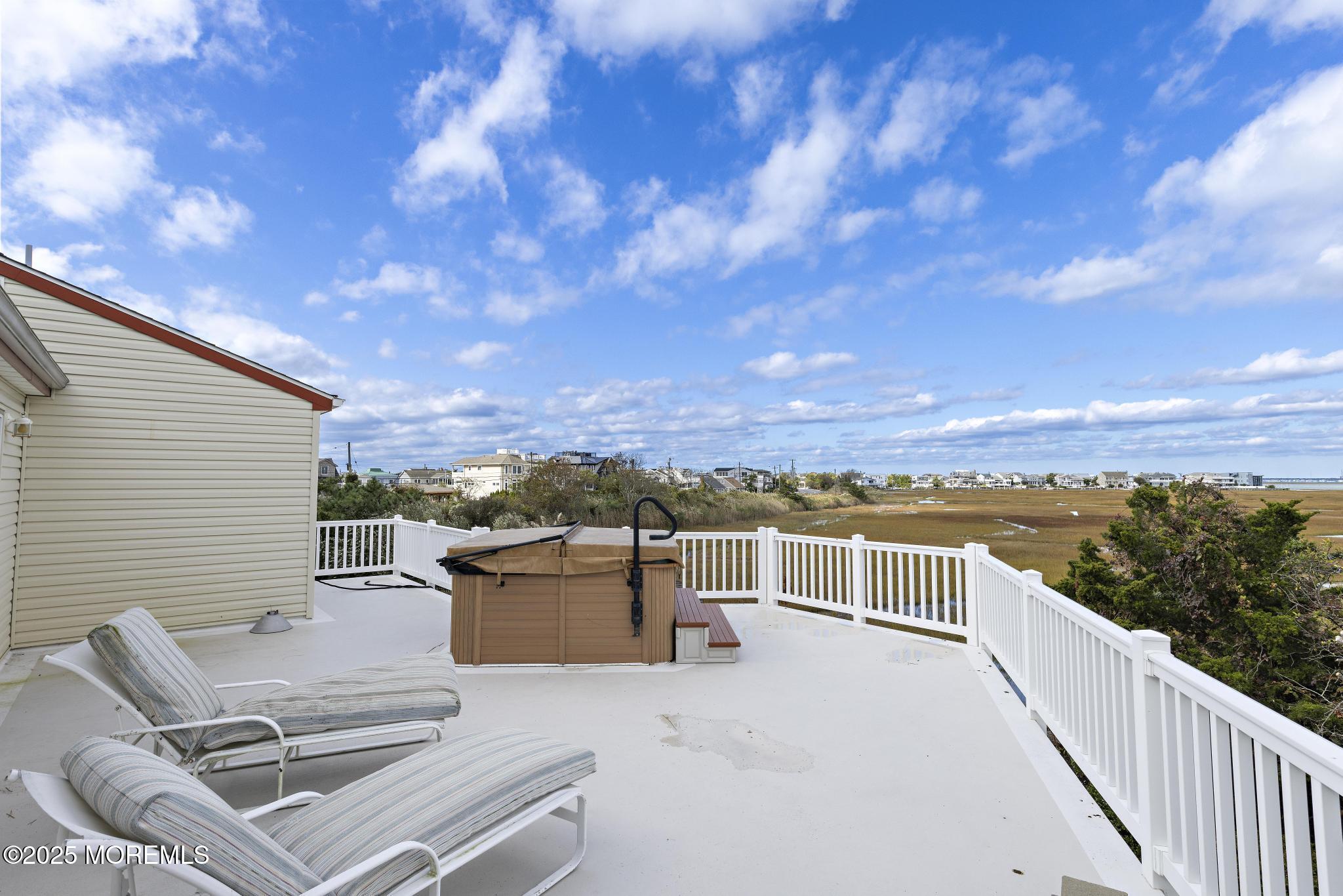 6 Collier Road