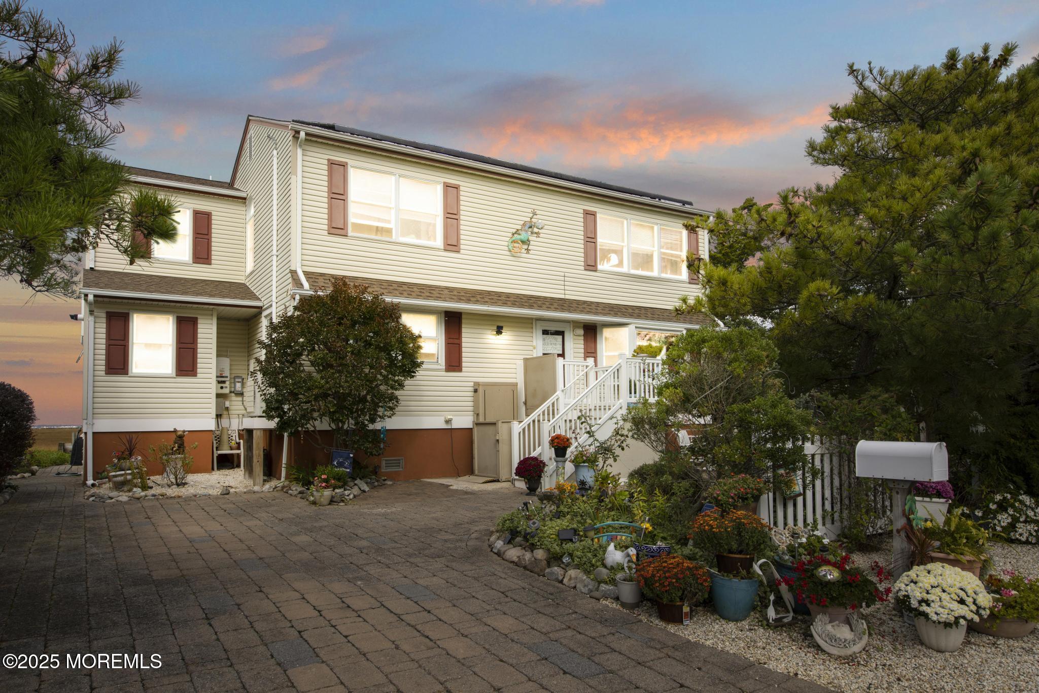 6 Collier Road